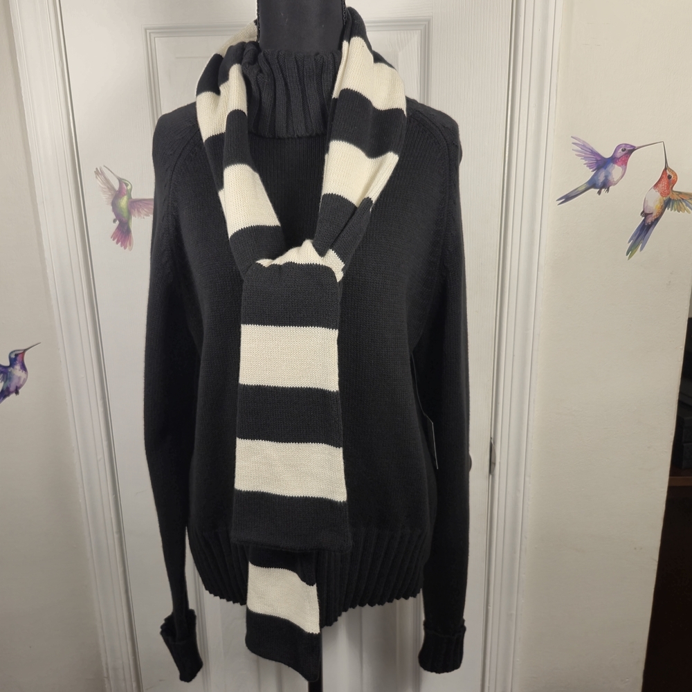 NWT Relativity Black Cream Striped Sweater & Scarf Set M Cozy Academic Knit